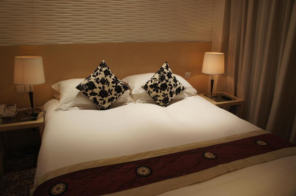 Shanghai Baron Business Bund Hotel 객실 사진