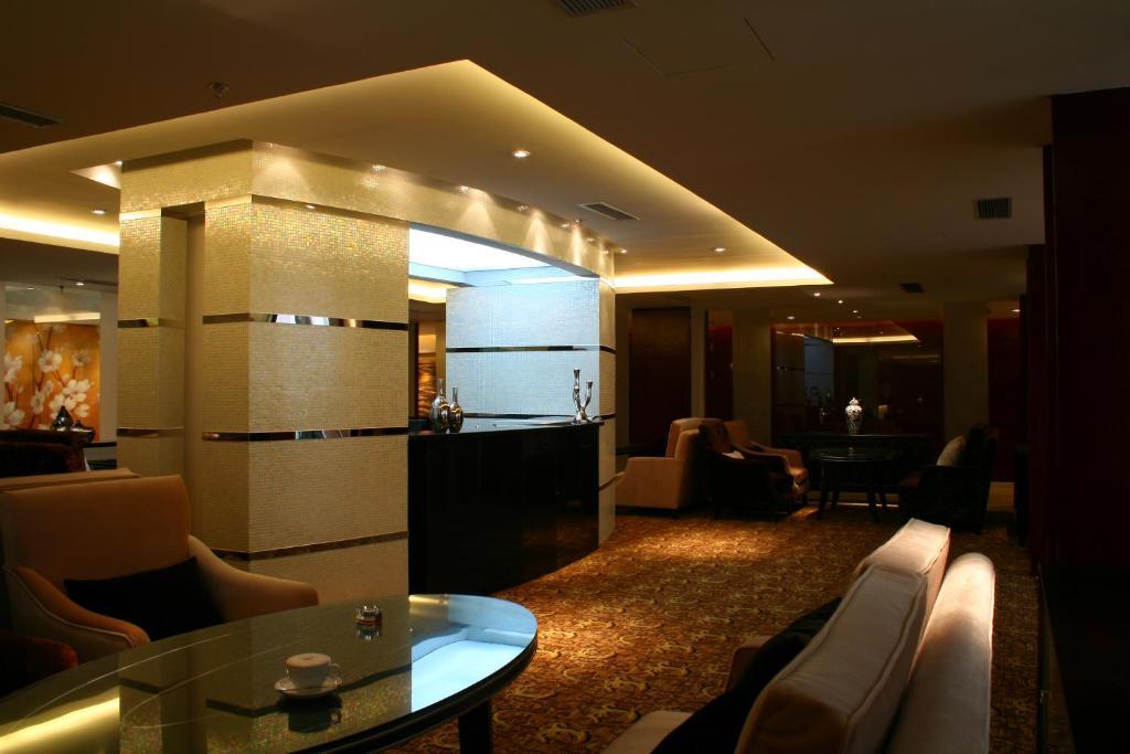 Shanghai Baron Business Bund Hotel 객실 사진