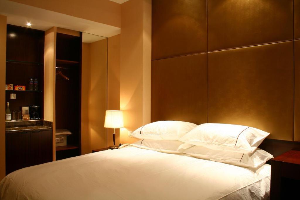 Shanghai Baron Business Bund Hotel 외부 사진