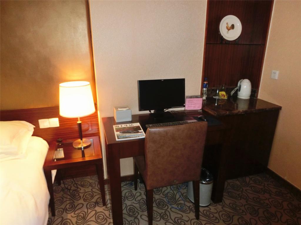 Shanghai Baron Business Bund Hotel 객실 사진