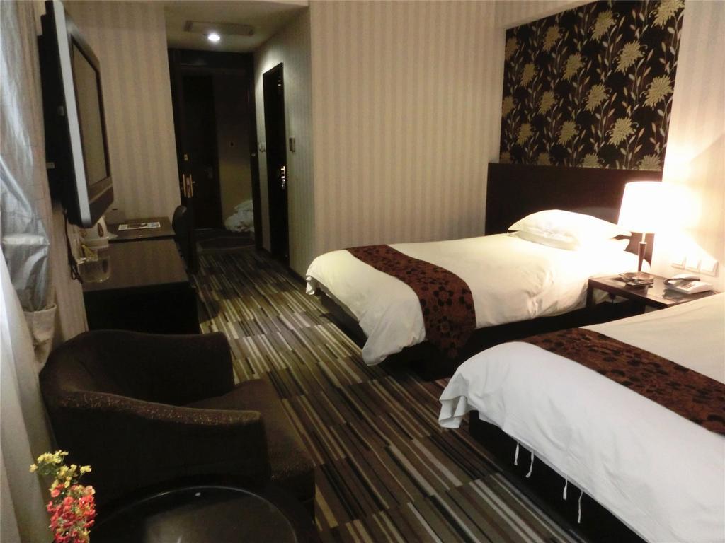 Shanghai Baron Business Bund Hotel 객실 사진